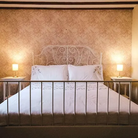 La Thiaumerie Bed & Breakfast